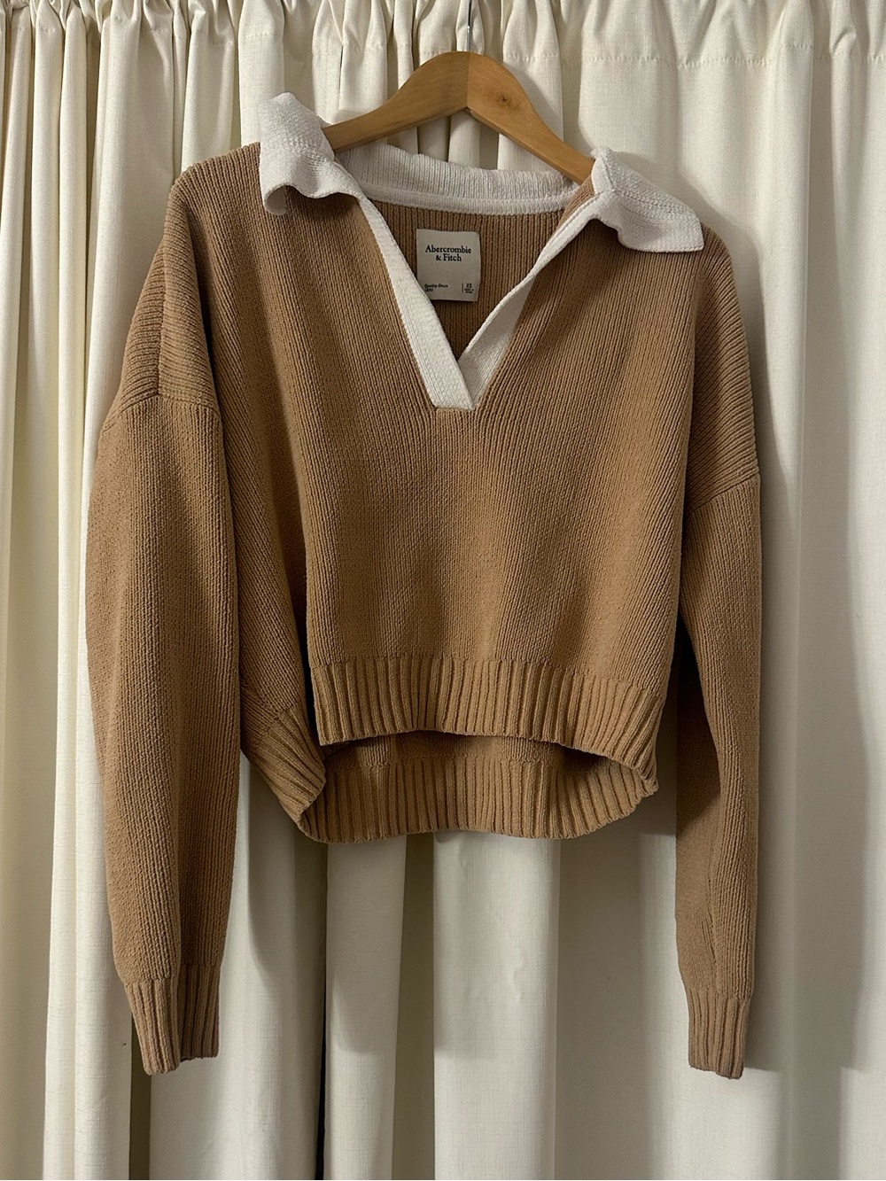Abercrombie sweater - Picture 5 of 5